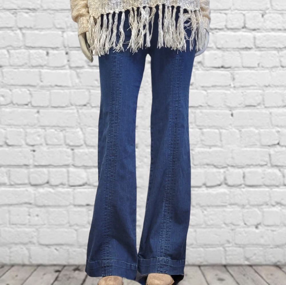 W26/32L FREE PEOPLE Flare Center Stitch Jeans